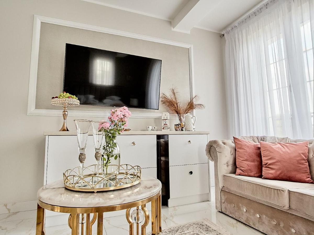 La Rose Residence Mikołajki Екстериор снимка